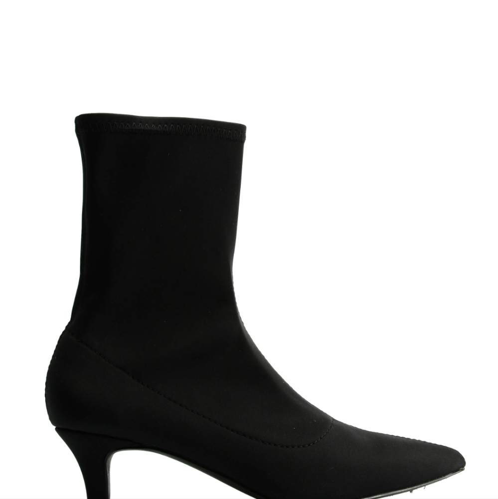 Low boots